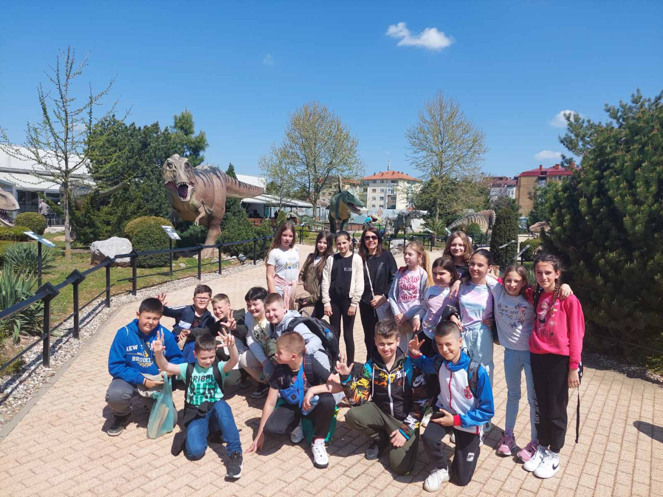 IMG-ef0450558bb1f1d5242f934f78beffa9-V.jpg IMG-ef0450558bb1f1d5242f934f78beffa9-V.jpg